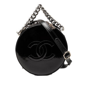 Pre-Loved Chanel Patent Round As Earth Bag